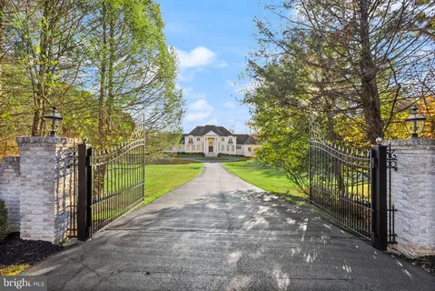 $2,598,000 | 13500 River Road, Potomac, MD 20854