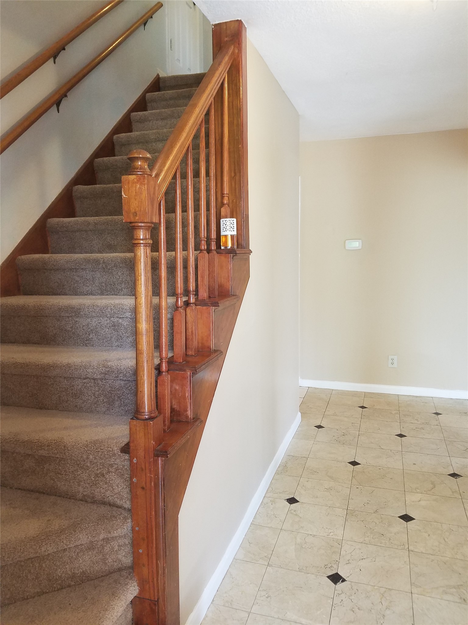 15526 Rio Plaza Drive Houston, TX 77083 - Photo 7 of 36