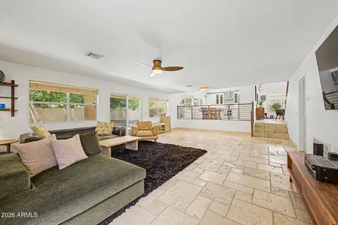 $715,000 | 7826 West Kerry Lane, Glendale, AZ 85308