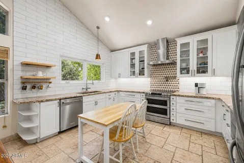 $715,000 | 7826 West Kerry Lane, Glendale, AZ 85308