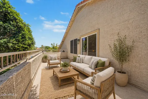 $715,000 | 7826 West Kerry Lane, Glendale, AZ 85308
