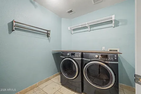 $715,000 | 7826 West Kerry Lane, Glendale, AZ 85308