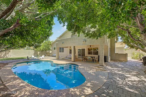 $715,000 | 7826 West Kerry Lane, Glendale, AZ 85308