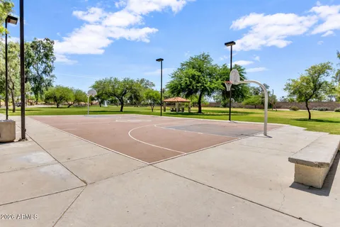 $715,000 | 7826 West Kerry Lane, Glendale, AZ 85308