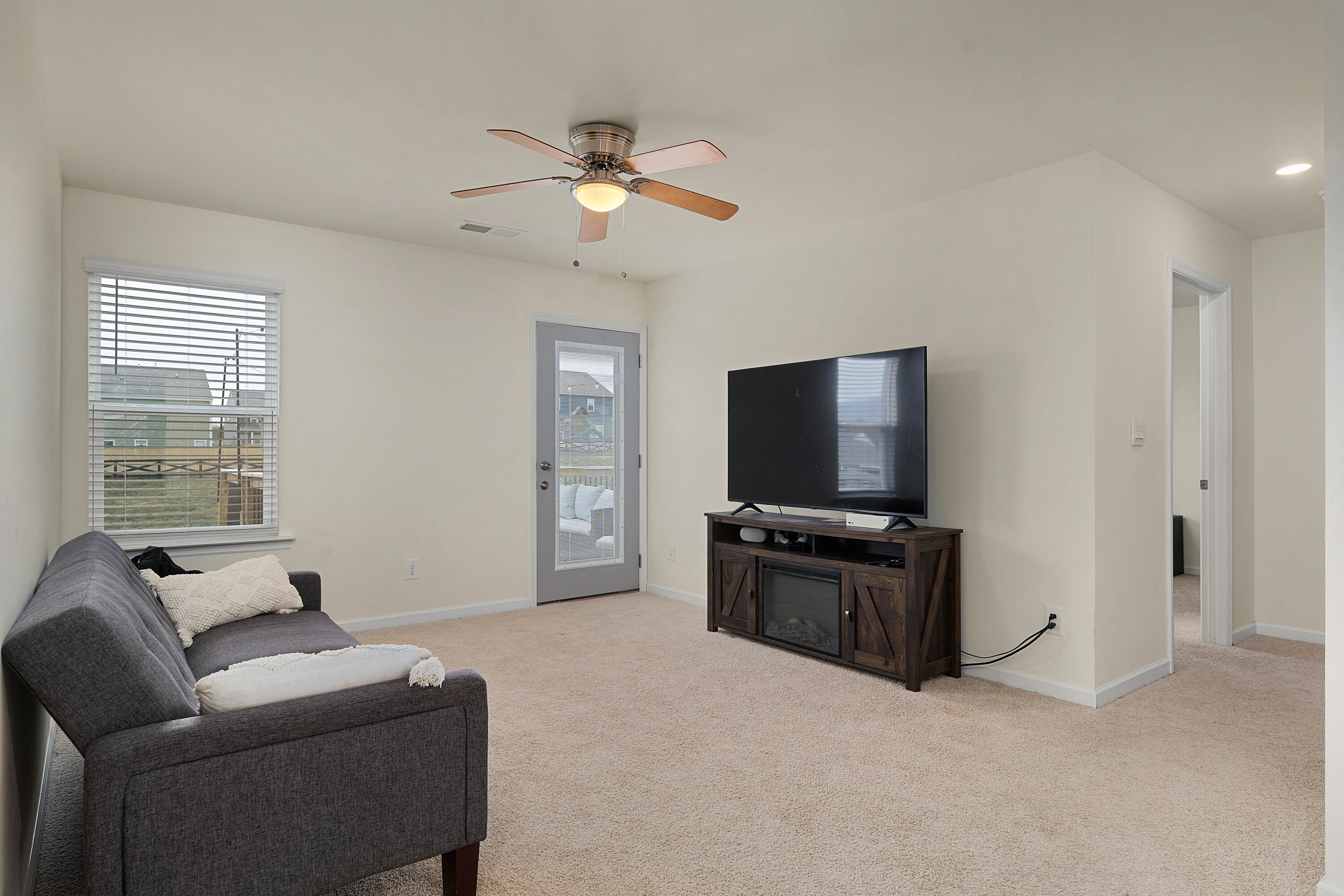 8592 Raspberry Way Ooltewah, TN 37363 - Photo 22 of 61 31 - 8592 Raspberry Way - Interior