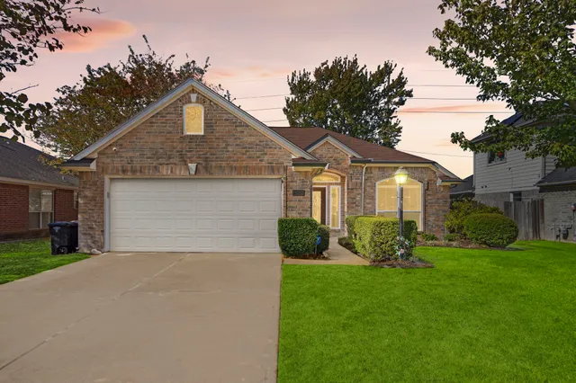 $275,000 | 6231 Pleasant Stream Drive, Cypress, TX 77433