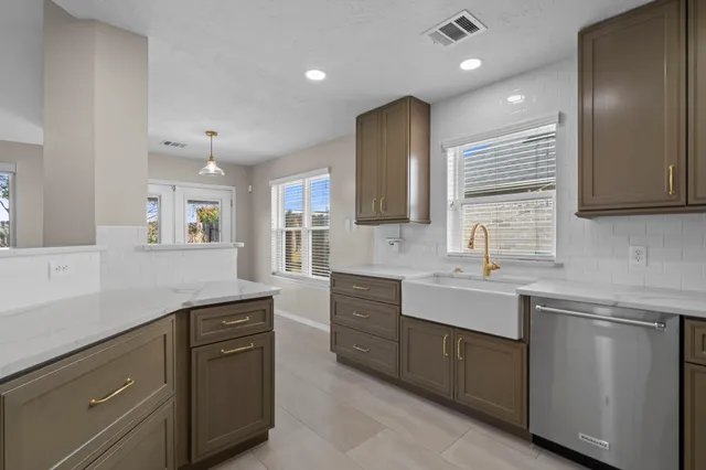 $275,000 | 6231 Pleasant Stream Drive, Cypress, TX 77433