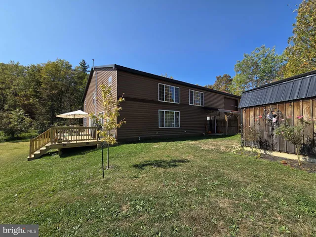 $599,000 | 198 North Hunter Run Road, Howard, PA 16841