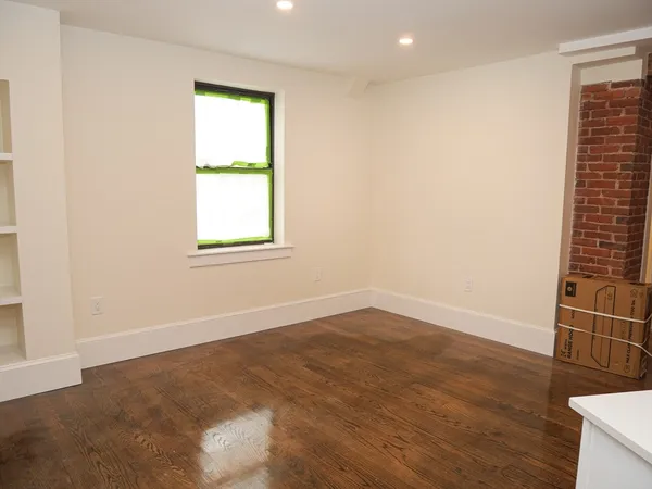 $3,995 | 261 West Newton Street, Unit B, Boston, MA 02116