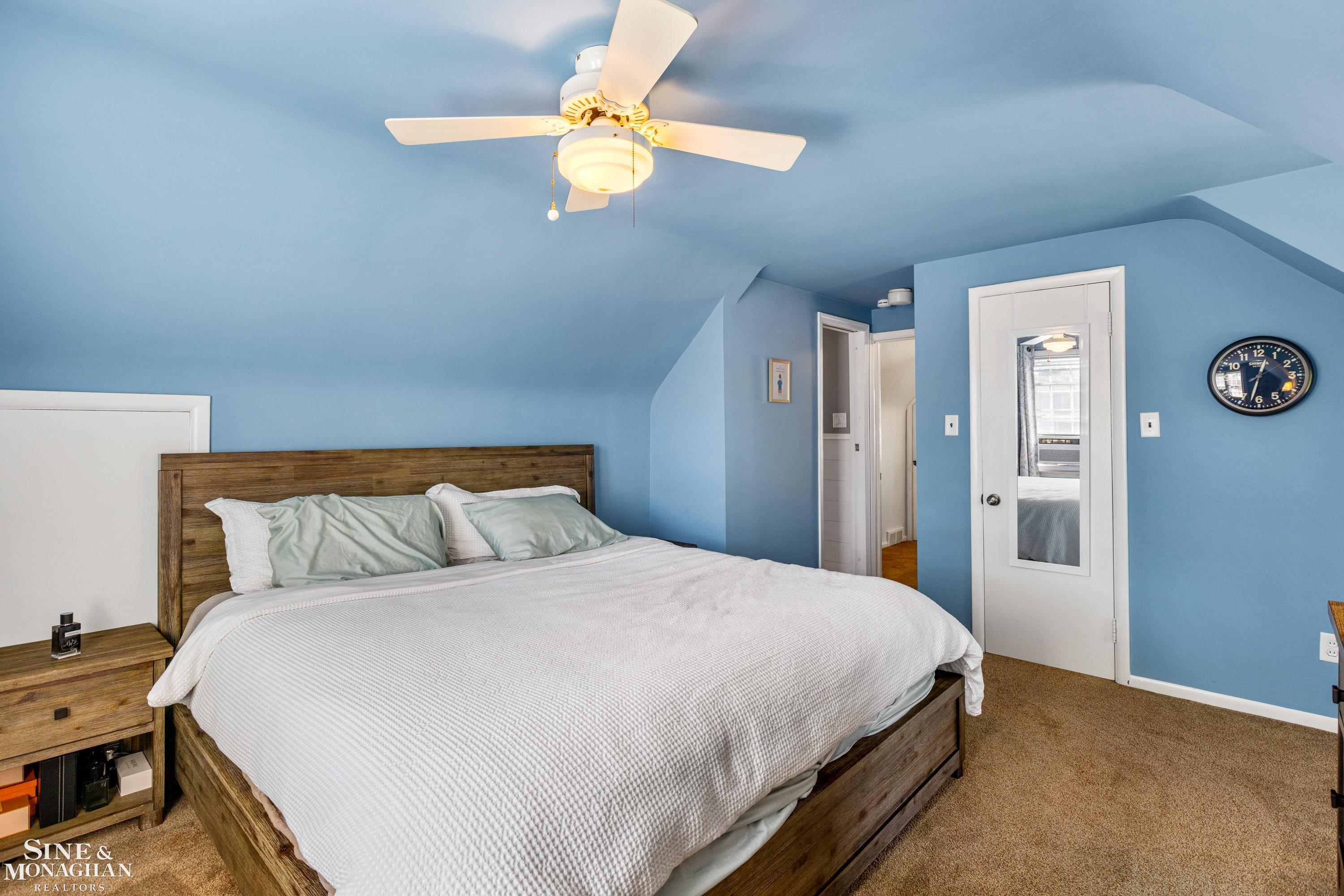 1535 Fairholme Road Grosse Pointe, MI 48236 - Photo 25 of 43 50160597-97CC557F-E9FB-41F9-A27F-C104141C7E46.JPG