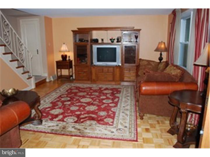 316 Earlington Road Havertown, PA 19083 - Photo 3 of 16
