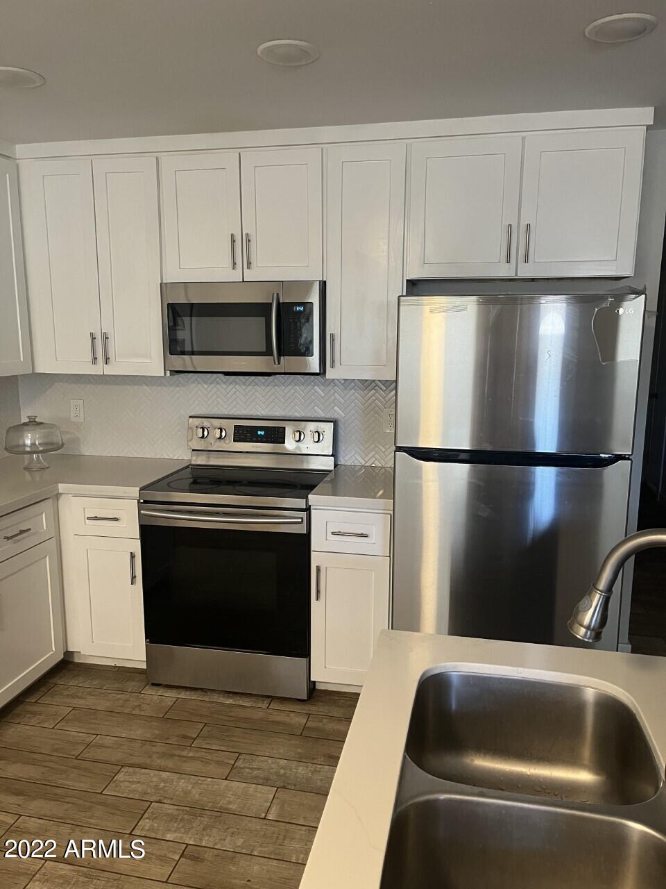 409 West Baseline Road Buckeye, AZ 85326 - Photo 4 of 15 409 refri