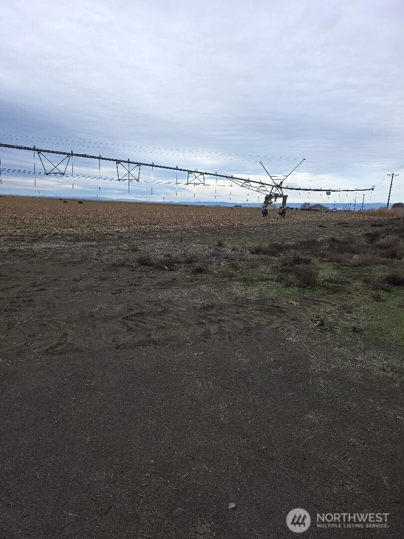 4969 Northwest E Road Ephrata, WA 98823 - Photo 3 of 4 a view of ocean view with beach