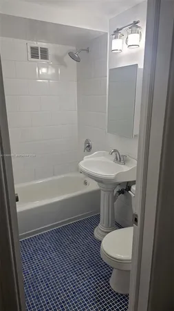 $1,750 | 1616 Michigan Avenue, Unit 11, Miami Beach, FL 33139