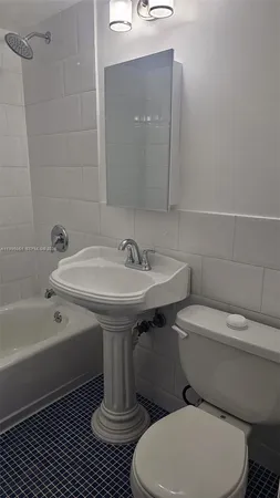 $1,750 | 1616 Michigan Avenue, Unit 11, Miami Beach, FL 33139