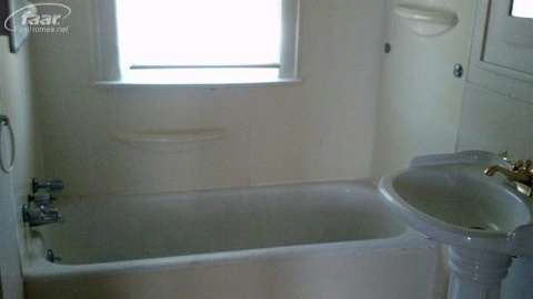 2664 Corunna Road Flint, MI 48503 - Photo 9 of 9 20397522-8.JPG