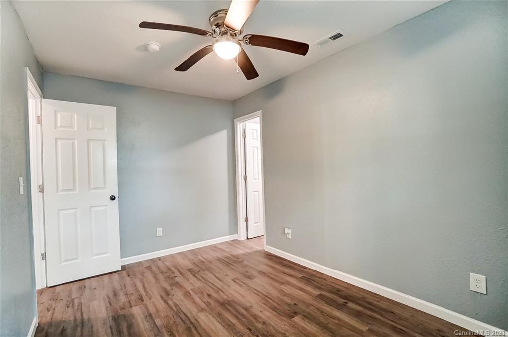 113 Mobley Street Clover, SC 29710 - Photo 14 of 24 Gallery Image 14