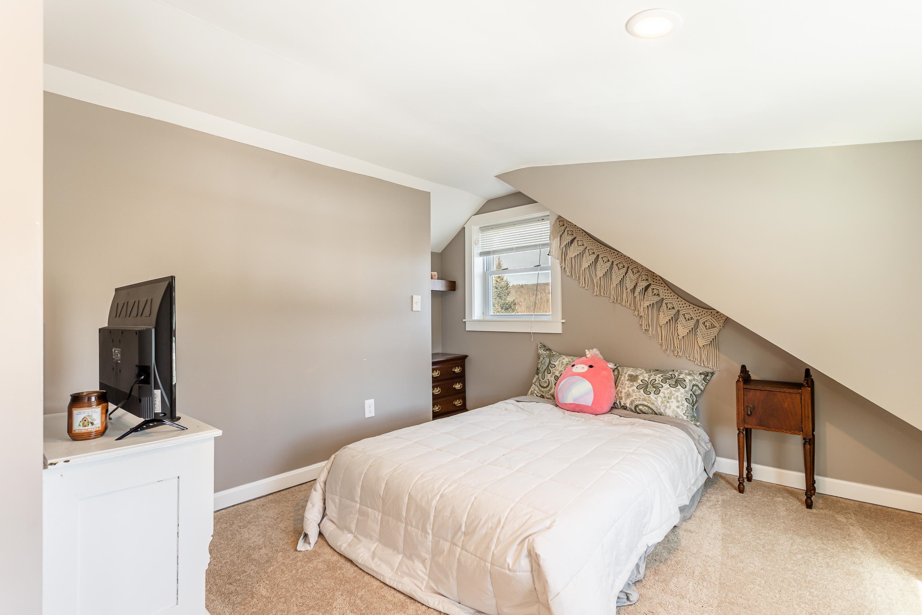 3247 West Proctor Road Rutland Town, VT 05765 - Photo 22 of 38