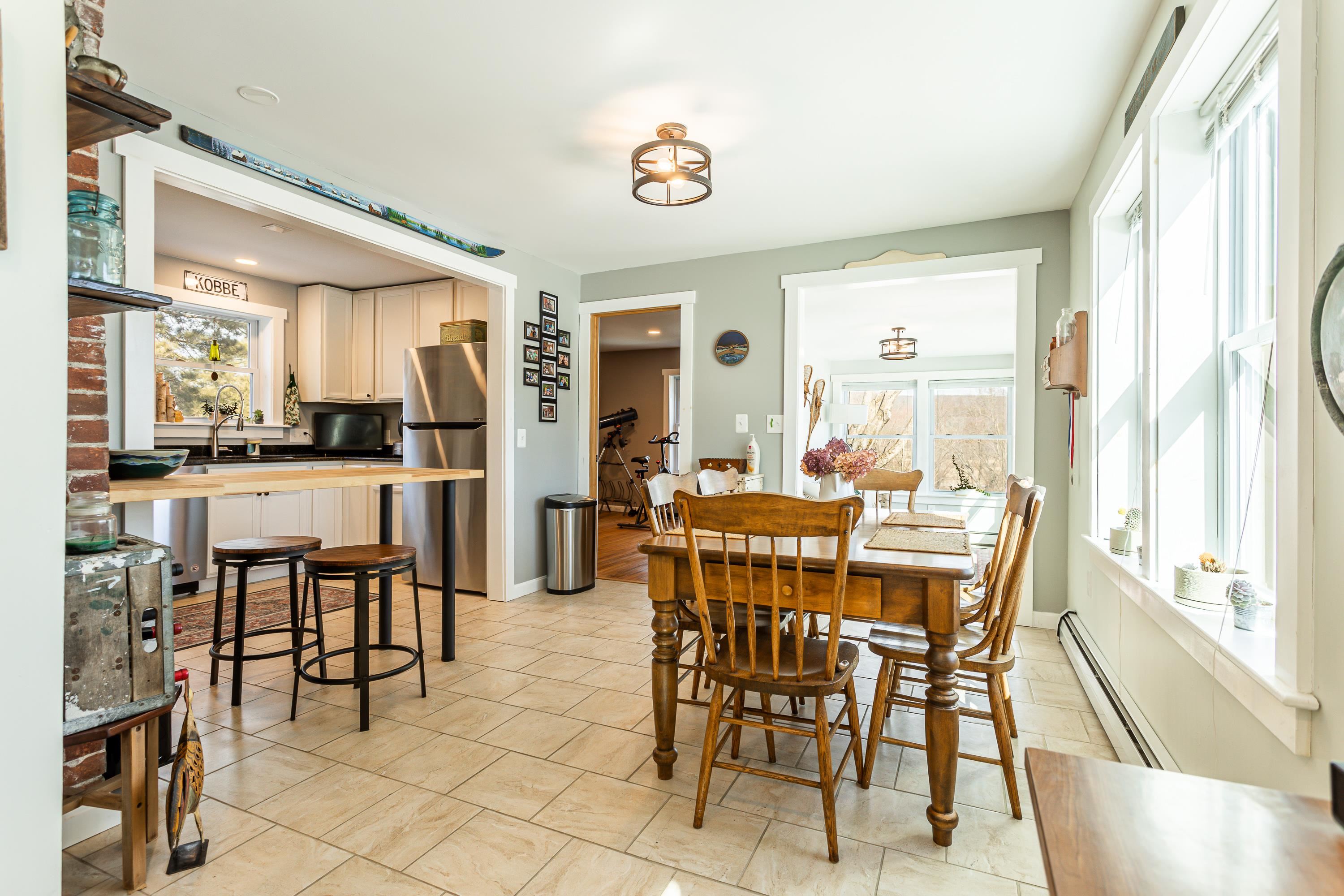 3247 West Proctor Road Rutland Town, VT 05765 - Photo 10 of 38