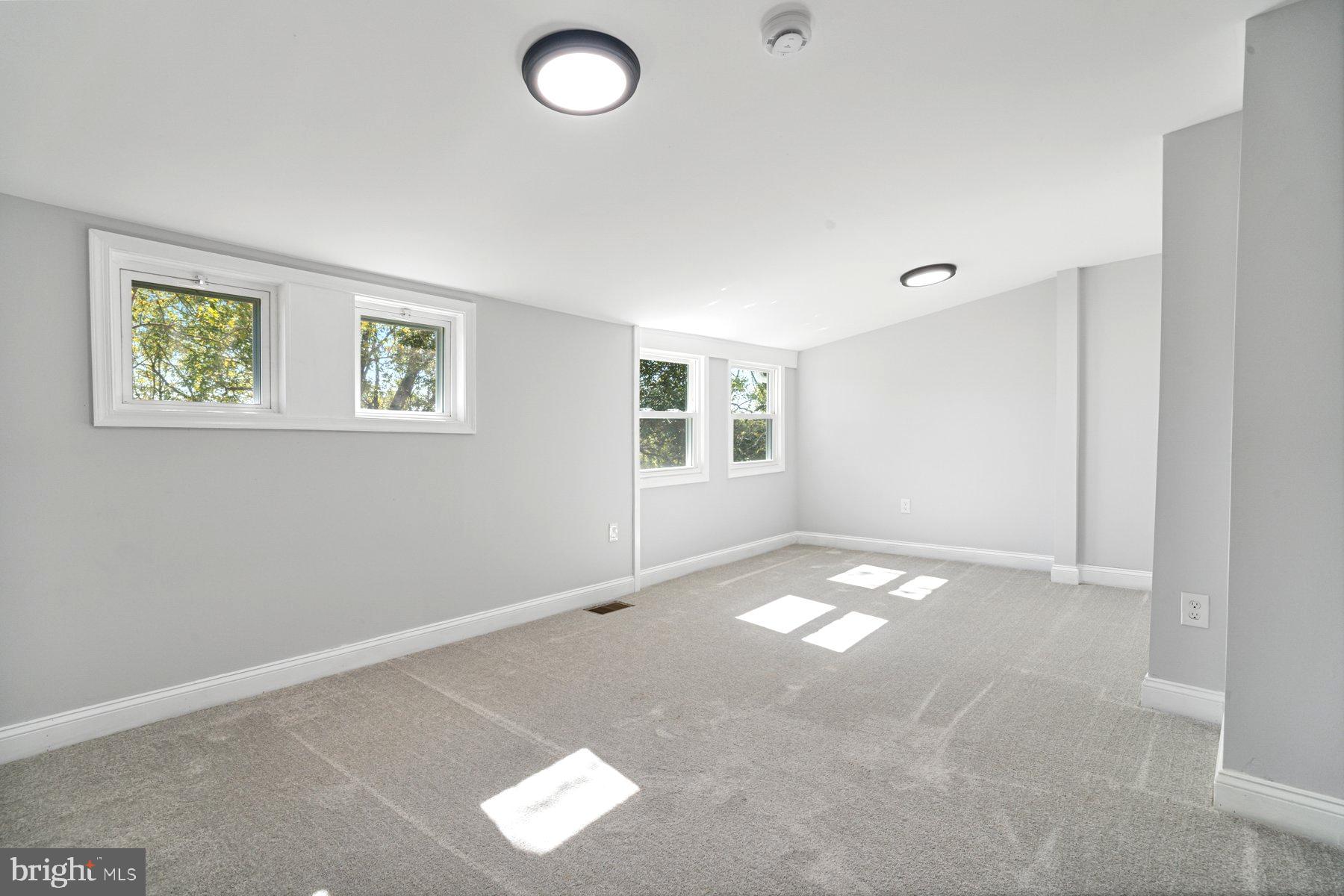 2090 Trevanion Road Taneytown, MD 21787 - Photo 17 of 44 Owners Suite
