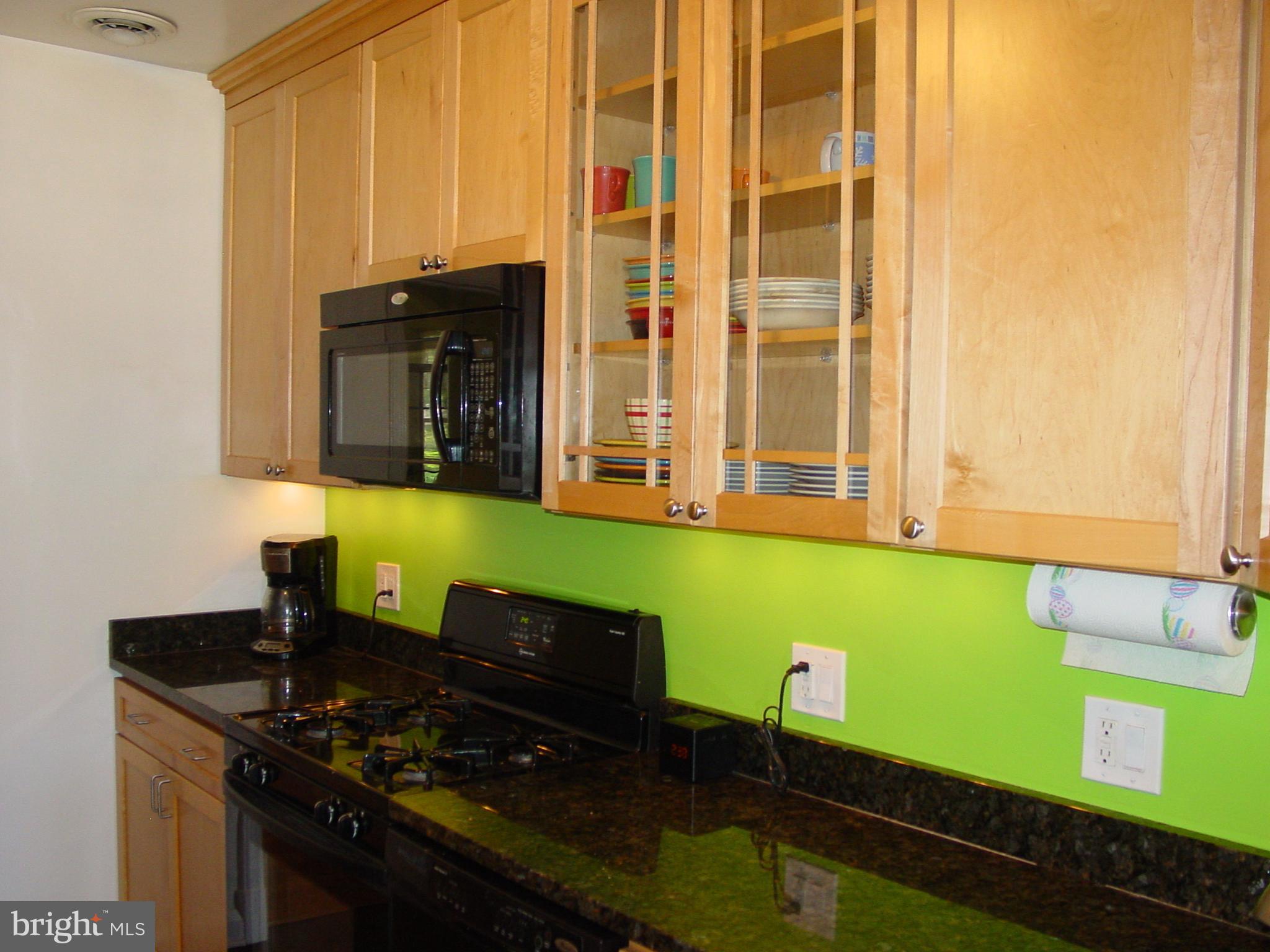 11 Dunkirk Road Baltimore, MD 21212 - Photo 7 of 30 Kitchen