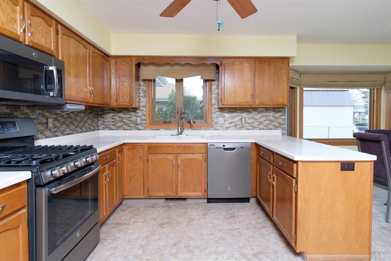 7138 Moss Canyon Road Cherry Valley, IL 61016 - Photo 12 of 25 Gallery Image 12