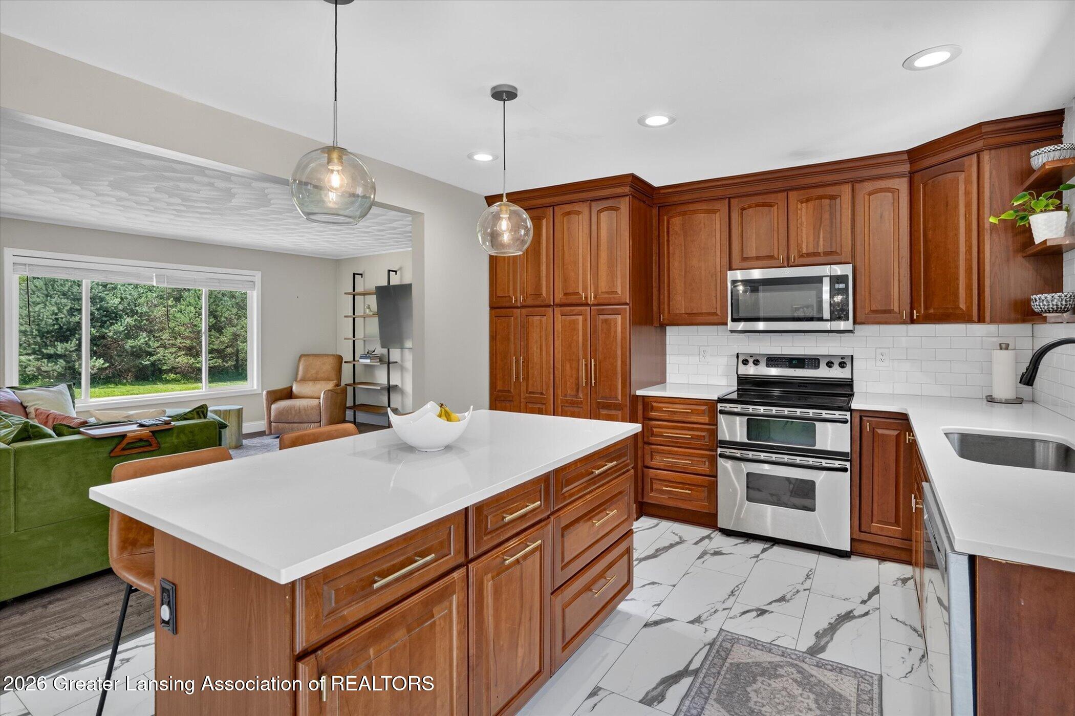 4524 Zimmer Road Williamston, MI 48895 - Photo 14 of 41 15-4524-Zimmer-Rd-WindowStill-Real-Estat
