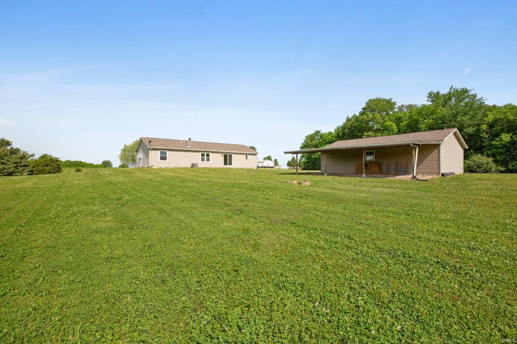 5706 G Road Waterloo, IL 62298 - Photo 33 of 34