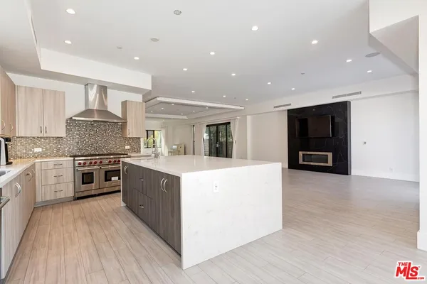 $24,500 | 312 South Palm Drive, Beverly Hills, CA 90212