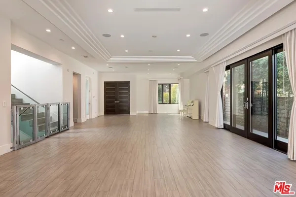 $24,500 | 312 South Palm Drive, Beverly Hills, CA 90212