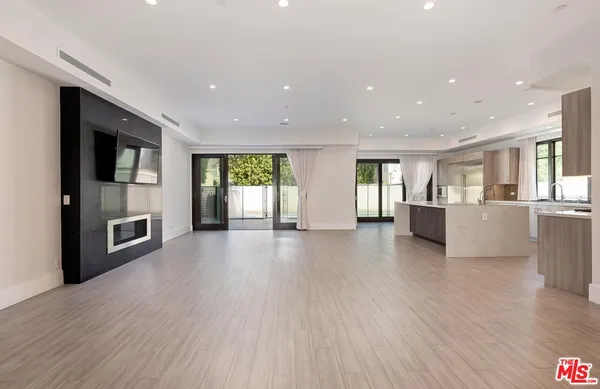 $24,500 | 312 South Palm Drive, Beverly Hills, CA 90212