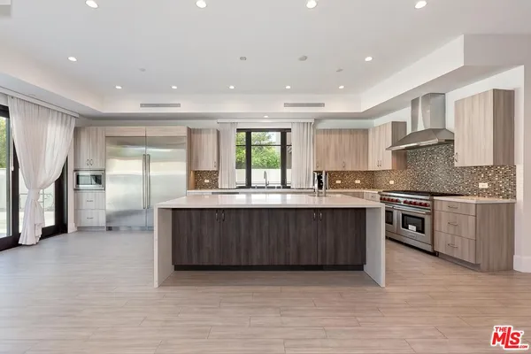 $24,500 | 312 South Palm Drive, Beverly Hills, CA 90212