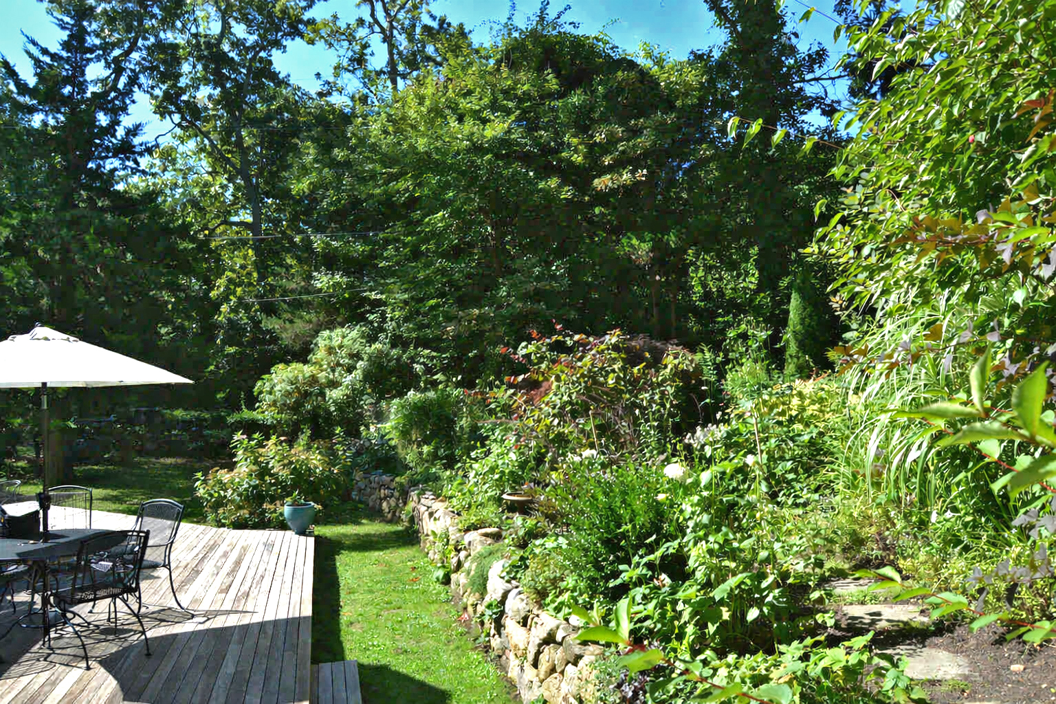 31 N Road Chilmark, MA 02535 - Photo 15 of 22