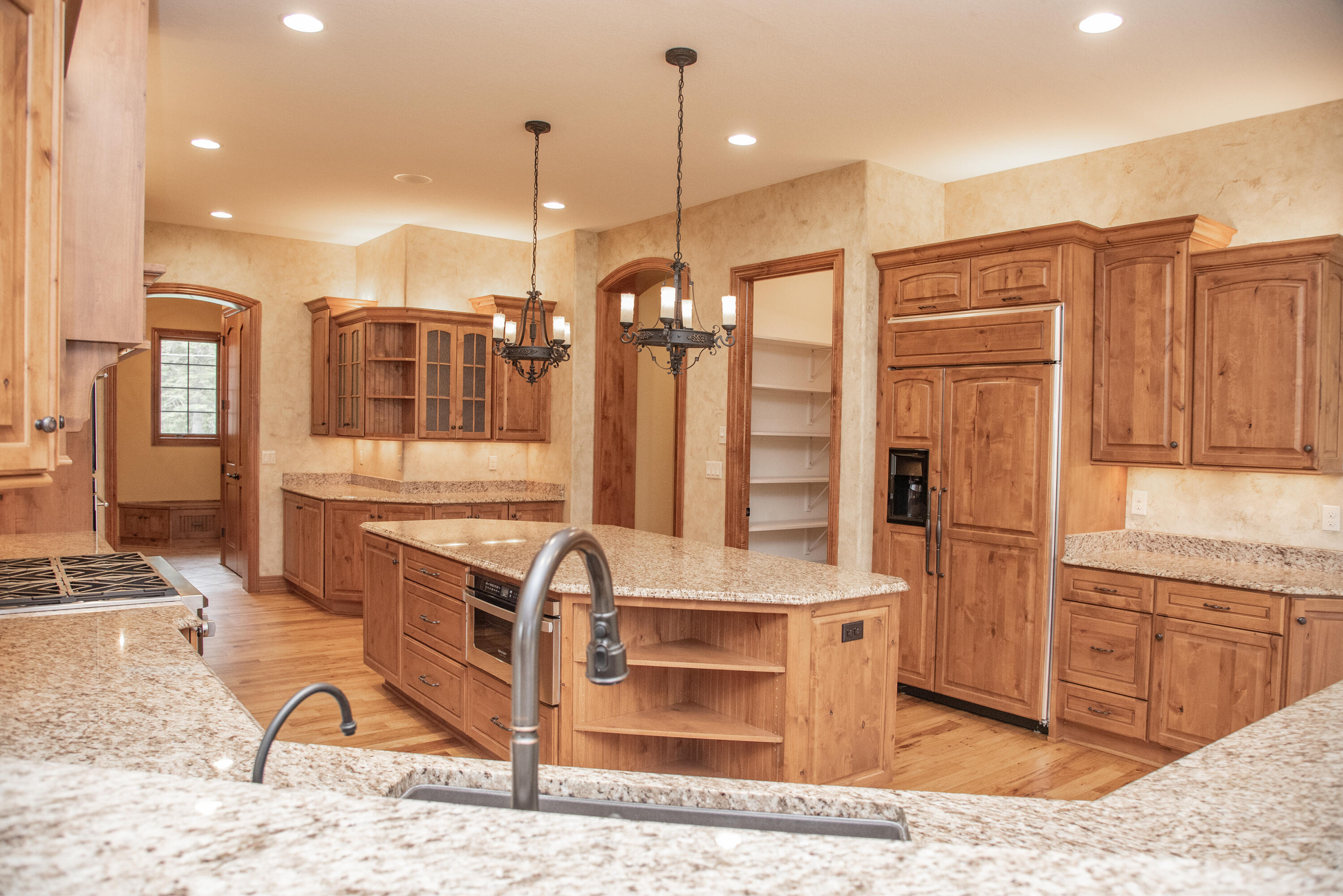 1512 West County Line Road Mequon, WI 53092 - Photo 23 of 69 Kit_3