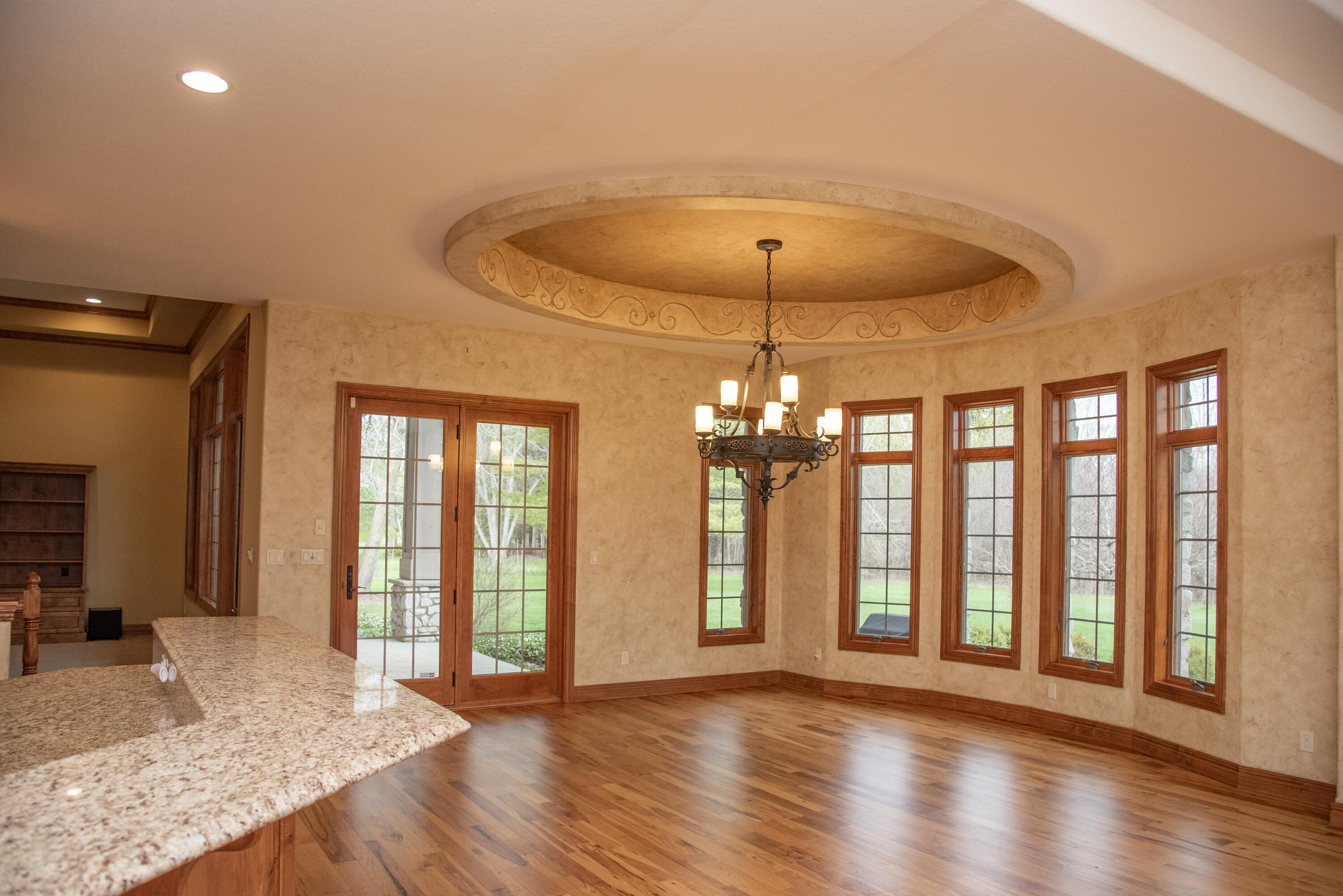 1512 West County Line Road Mequon, WI 53092 - Photo 33 of 69 Dining_1