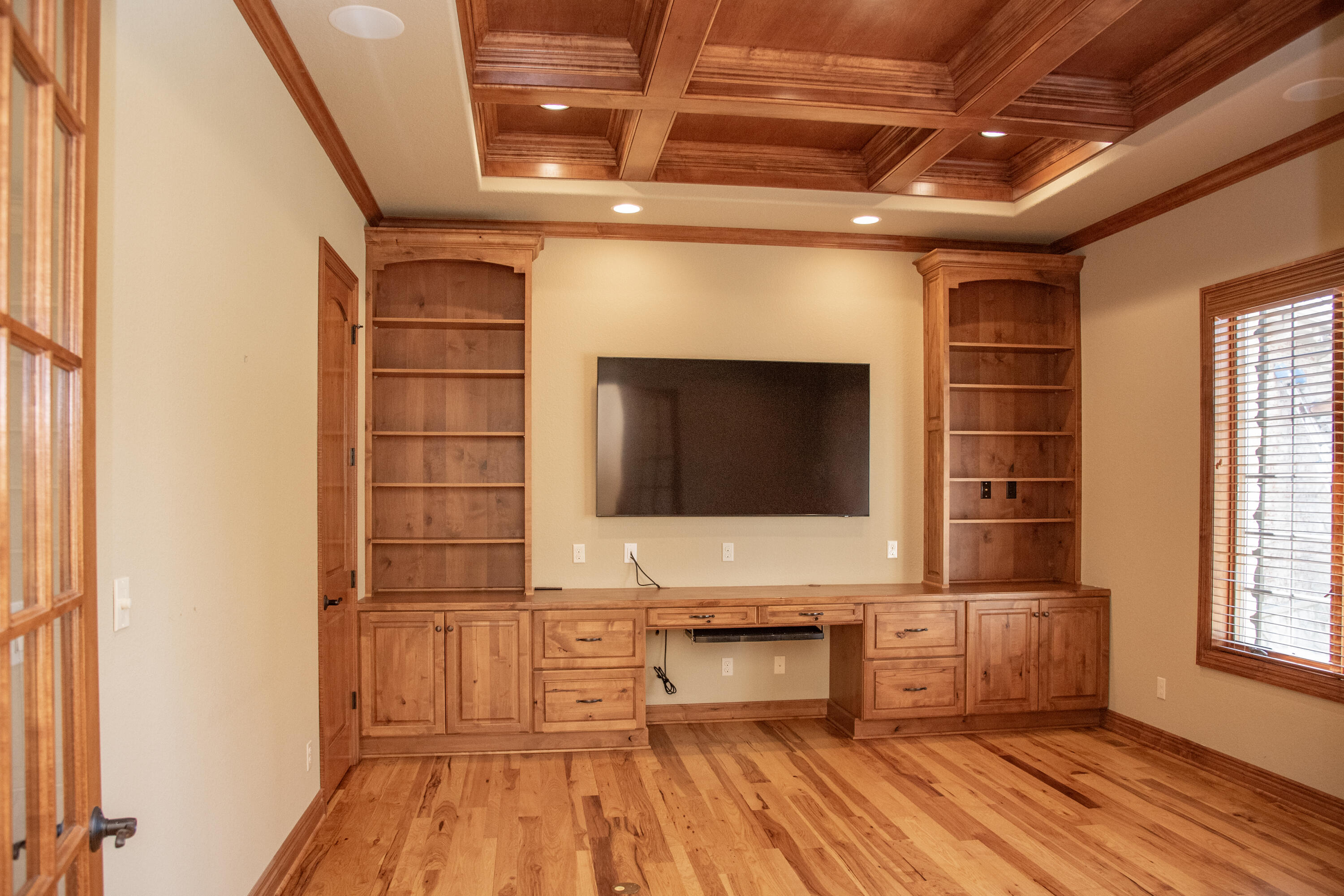 1512 West County Line Road Mequon, WI 53092 - Photo 39 of 69 Office_4
