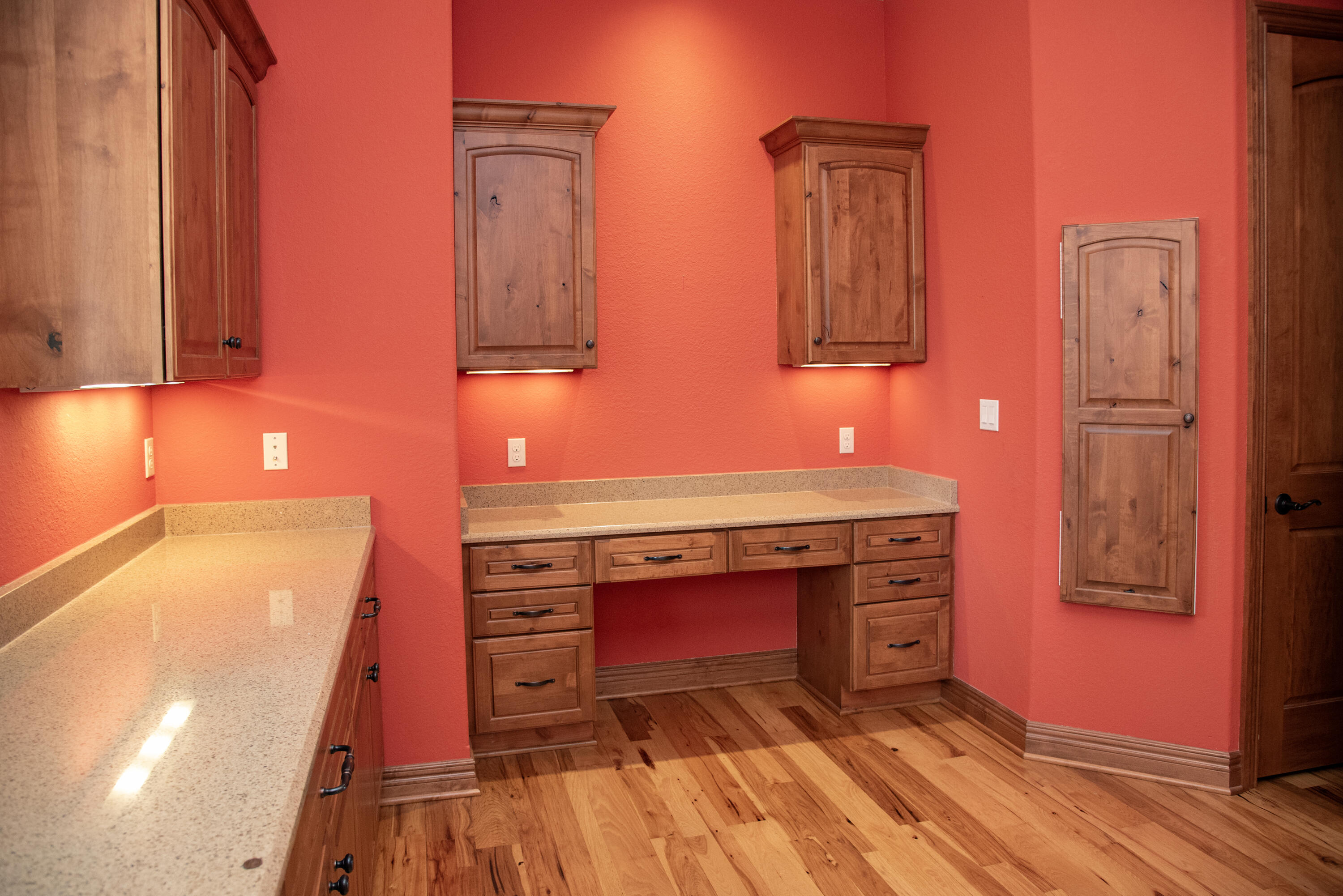 1512 West County Line Road Mequon, WI 53092 - Photo 42 of 69 Laundry_3