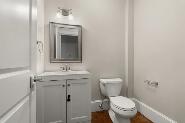 $795,000 | 144 Highland Avenue, Unit 1, Somerville, MA 02143