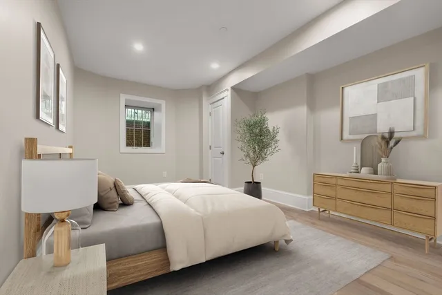 $795,000 | 144 Highland Avenue, Unit 1, Somerville, MA 02143