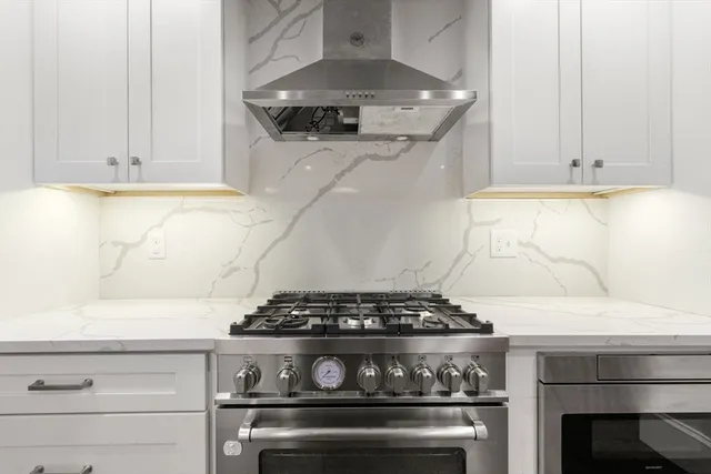 $795,000 | 144 Highland Avenue, Unit 1, Somerville, MA 02143