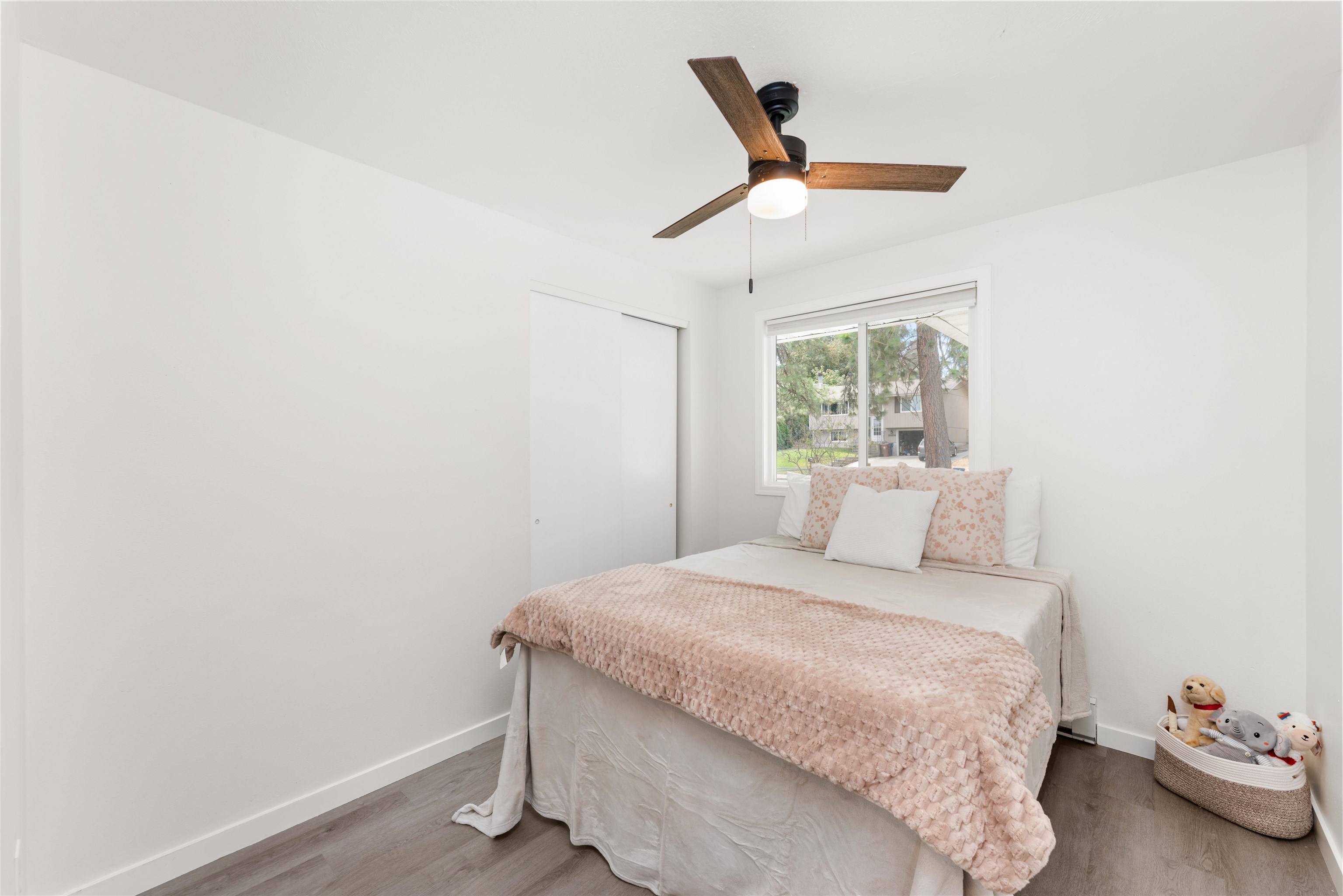 3817 East 7th Avenue Spokane, WA 99202 - Photo 16 of 37