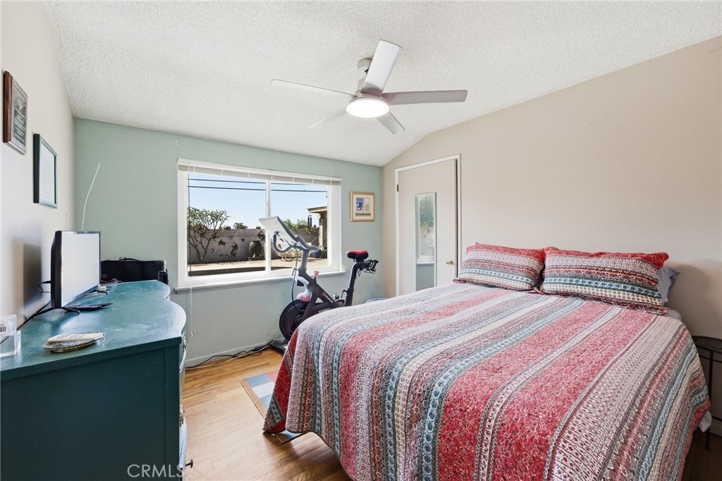 1466 Briarcroft Road Claremont, CA 91711 - Photo 22 of 34 Bedroom 4
