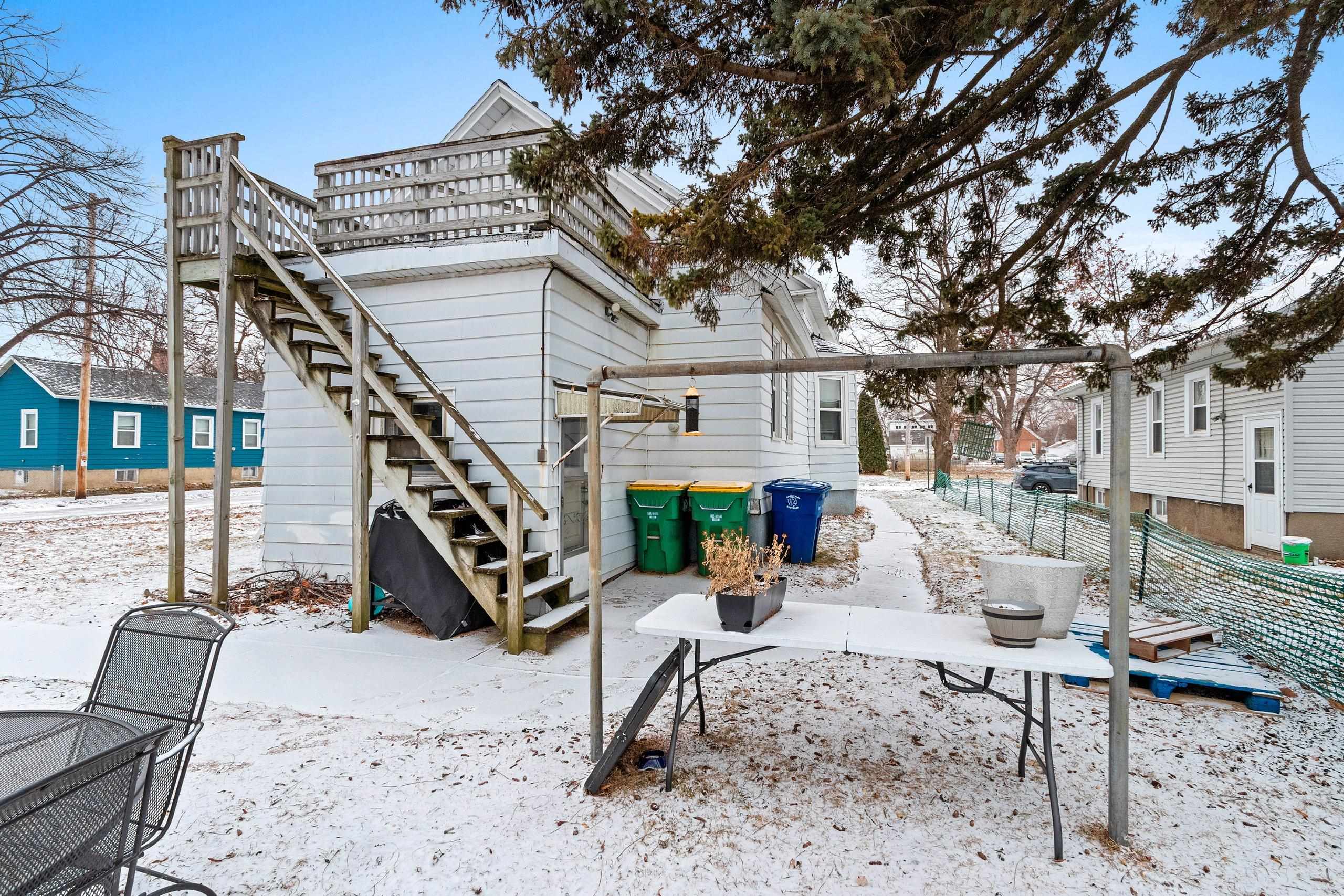 1367 Day Street Green Bay, WI 54302 - Photo 11 of 13