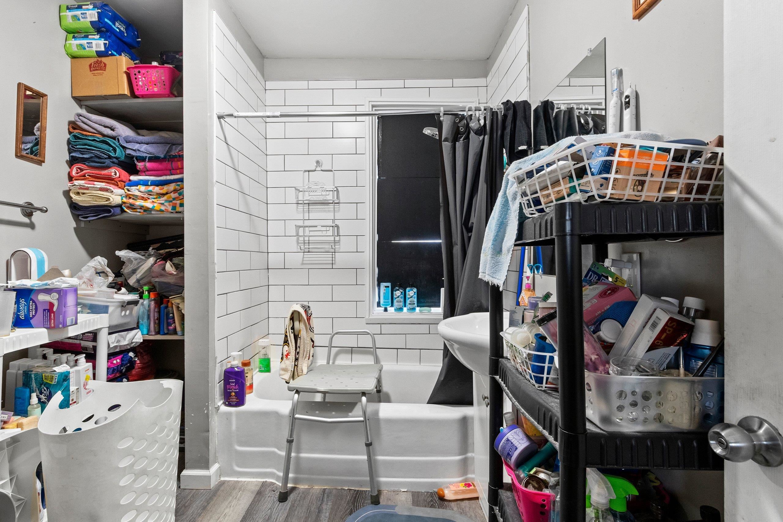 1367 Day Street Green Bay, WI 54302 - Photo 6 of 13