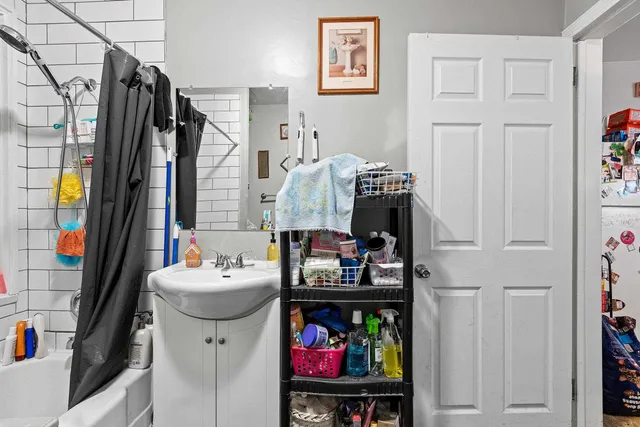 $198,000 | 1367 Day Street, Green Bay, WI 54302