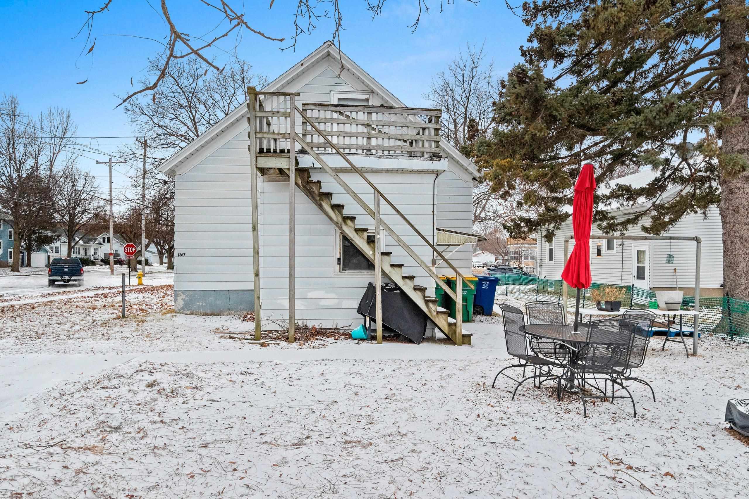 1367 Day Street Green Bay, WI 54302 - Photo 10 of 13