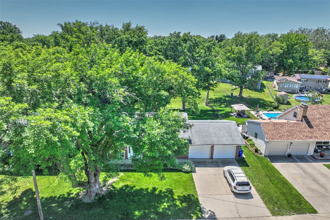 4133 Buckingham Drive Decatur, IL 62526 - Photo 3 of 28