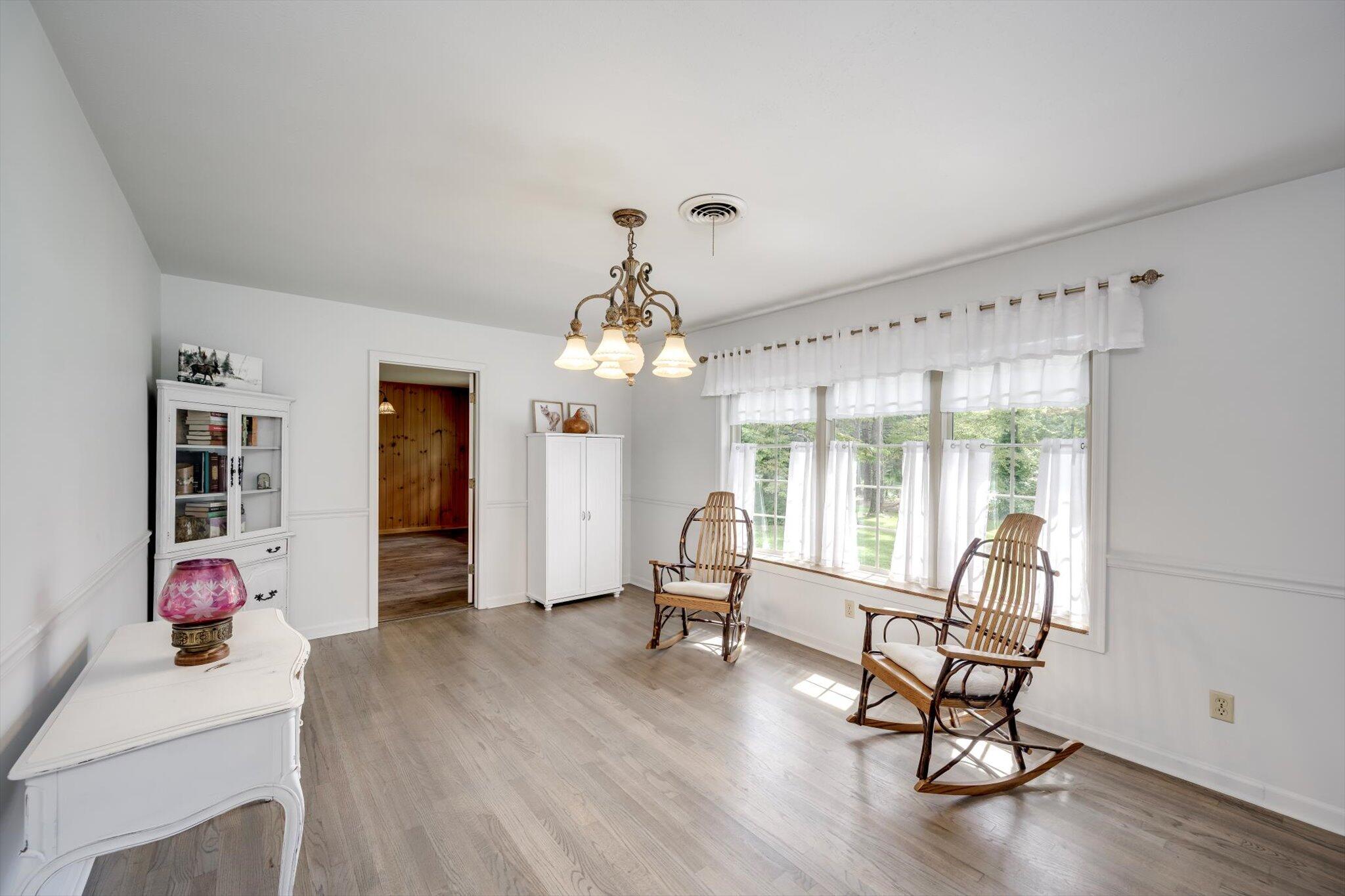 174 Crystal Springs Road Graniteville, SC 29829 - Photo 3 of 45 Formal living