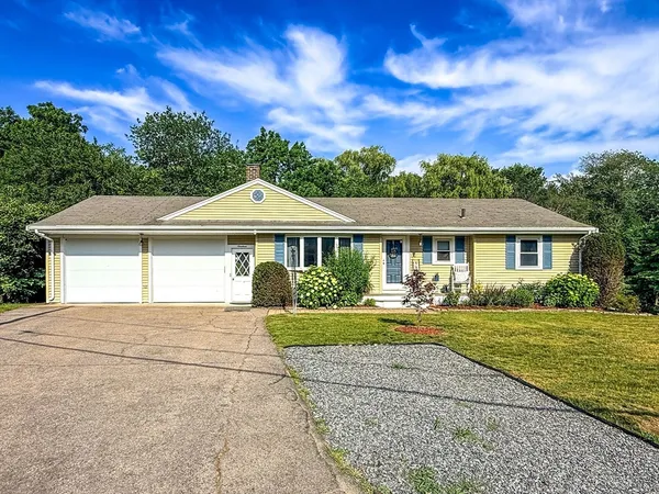 $725,000 | 19 Hawthorne Road, Ashland, MA 01721