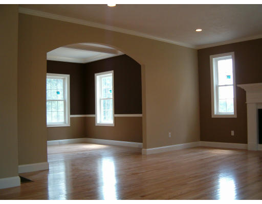 42 Ridge Road Wrentham, MA 02093 - Photo 8 of 29 Gallery Image 8
